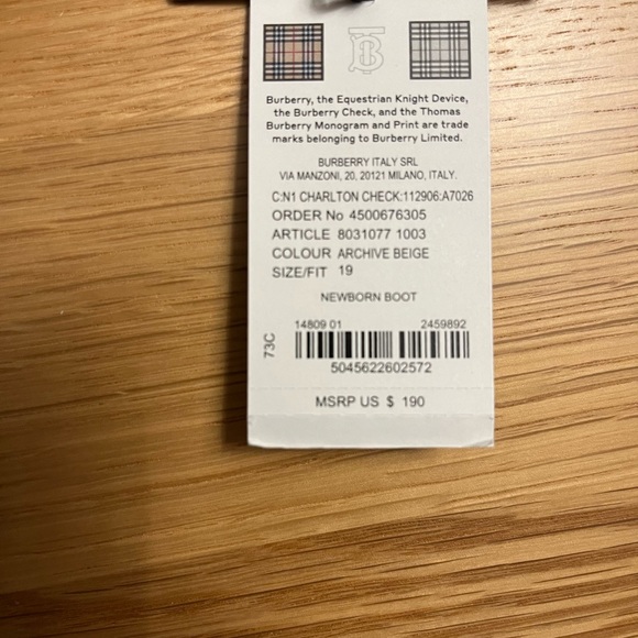 Burberry Newborn Boot - Picture 4 of 4